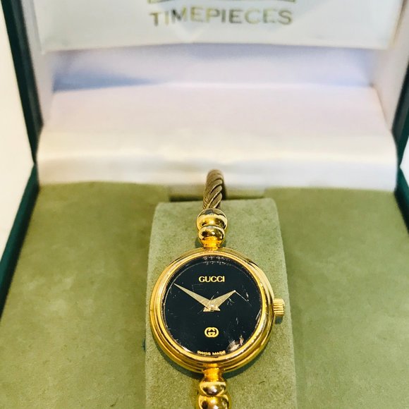 Vintage Gucci Twisted Cable Bangle 